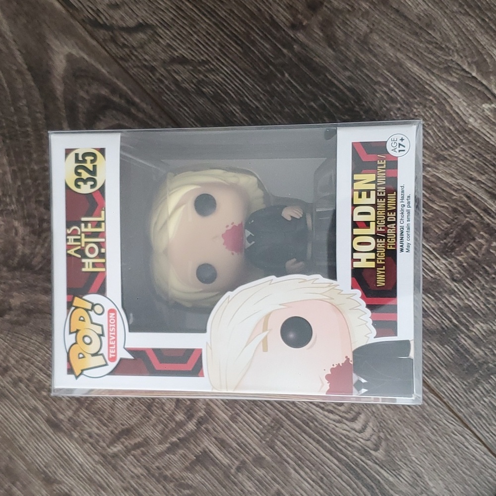 AHS  HOTEL🩸 Holden Funko POP #325 - American Horror Story